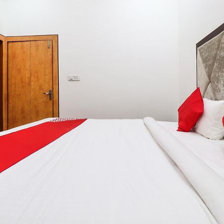 Hotel O Taj Royal Tajganj Ngoại thất bức ảnh