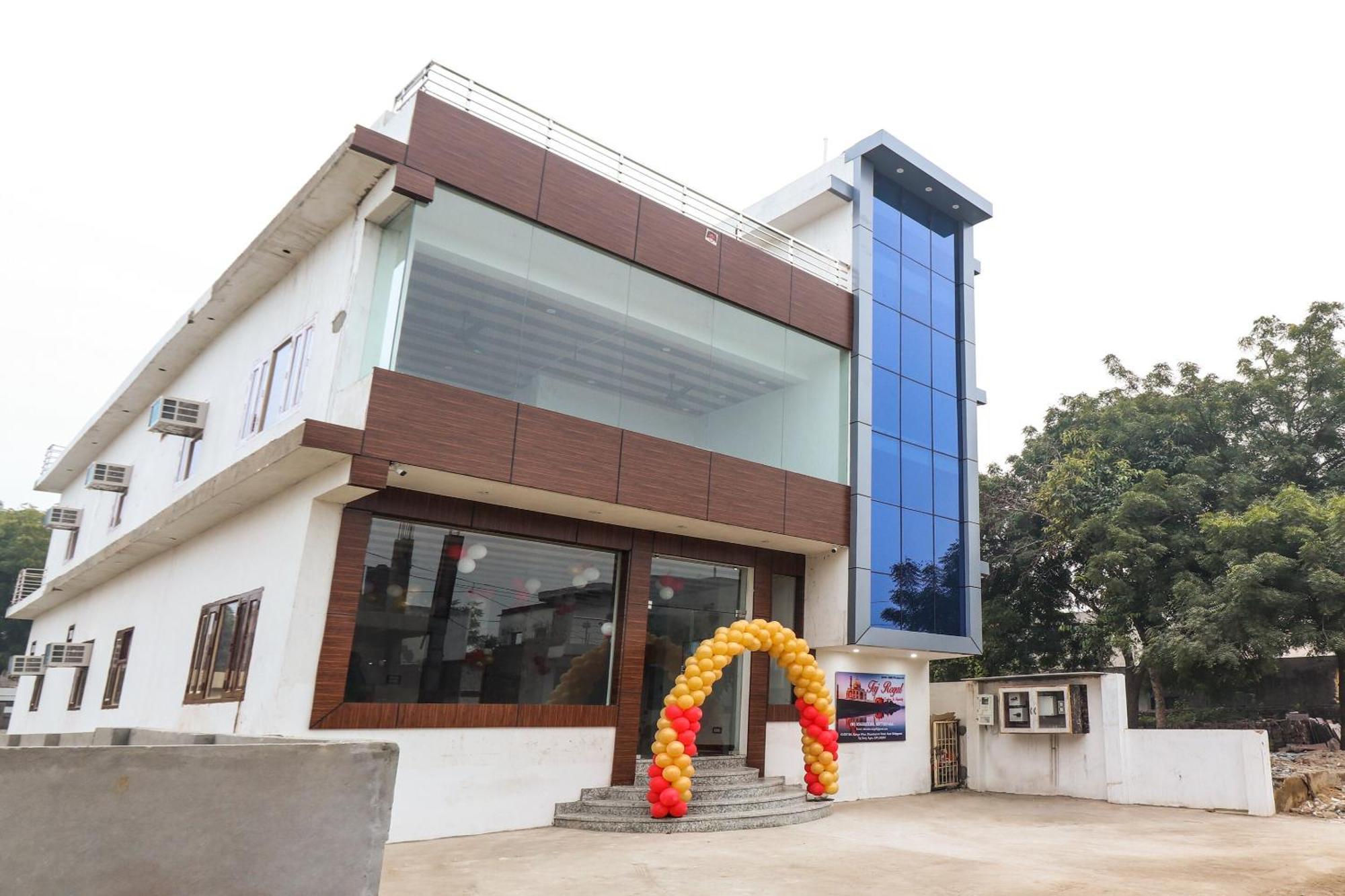 Hotel O Taj Royal Tajganj Ngoại thất bức ảnh